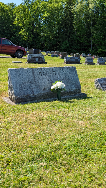 Flower delivery for Teresa M. Baulo
