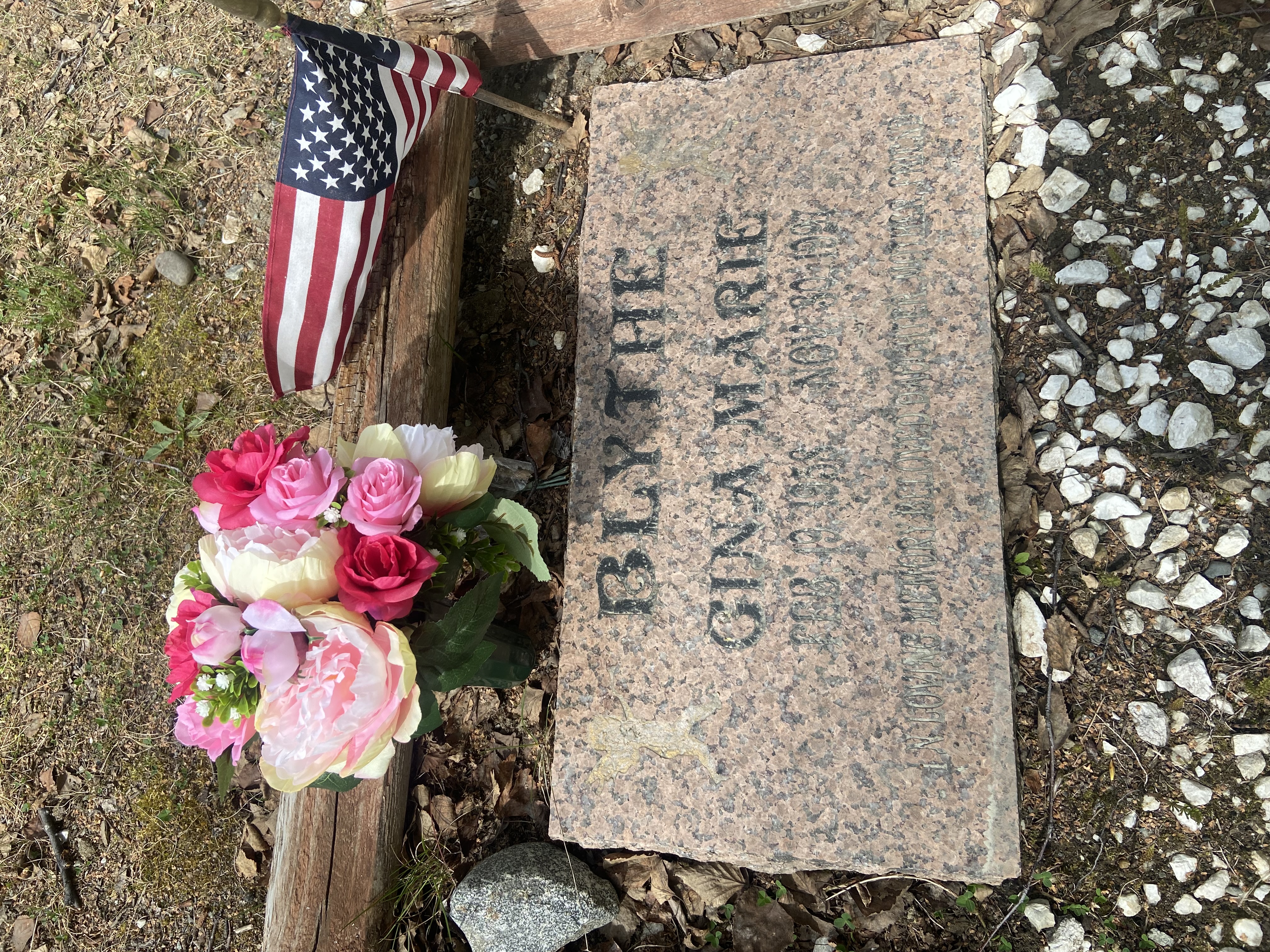 Flower delivery for Gina Marie Blythe