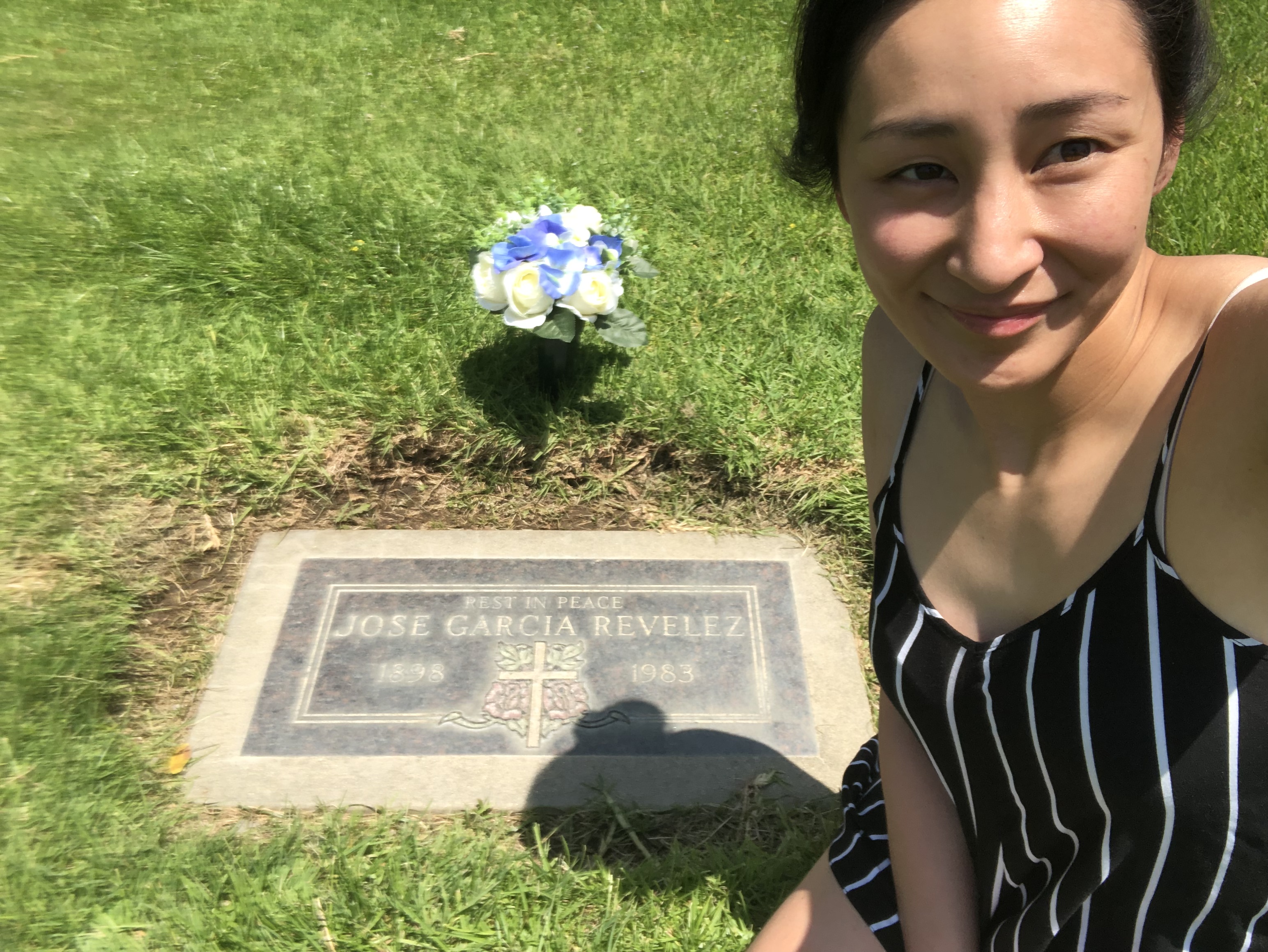 Flower delivery for Jose Garcia Revelez