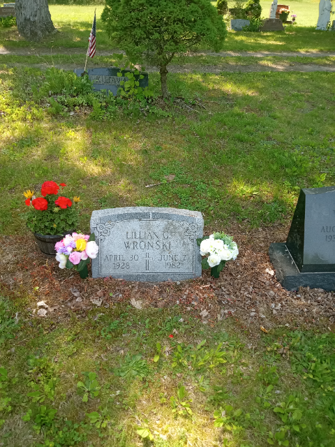 Flower delivery for Lillian Grace Wronski