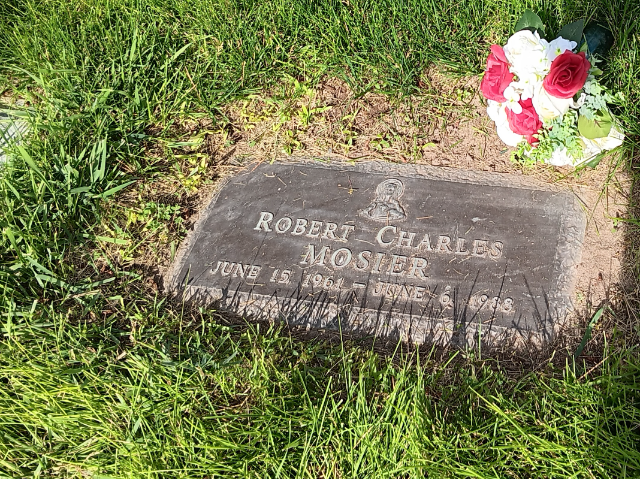 Flower delivery for Robert Mosier