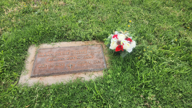 Flower delivery for Fred Allen Knapp