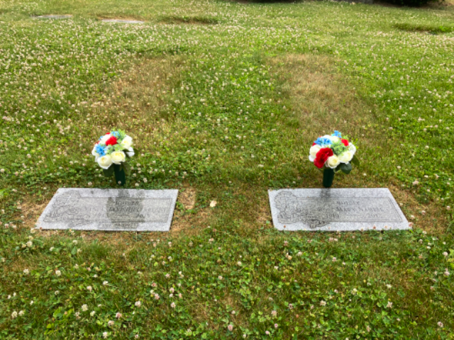 Flower delivery for Rose Mary Nampel