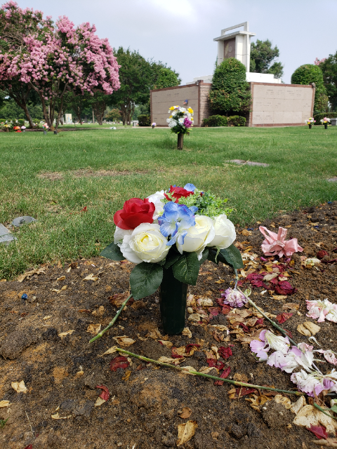 Flower delivery for Charles Lollar
