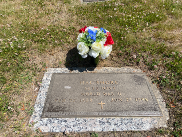 Flower delivery for Hal Shore