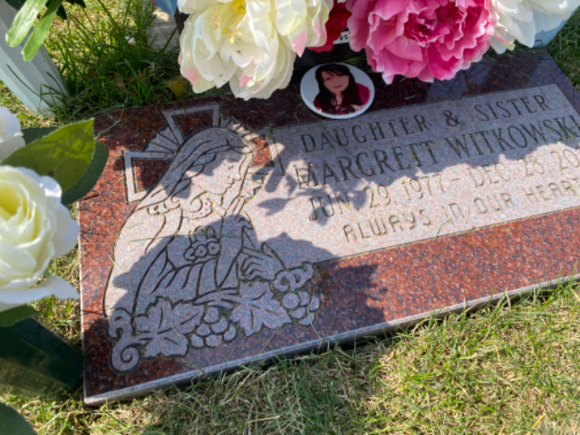 Flower delivery for Margarett Witkowski