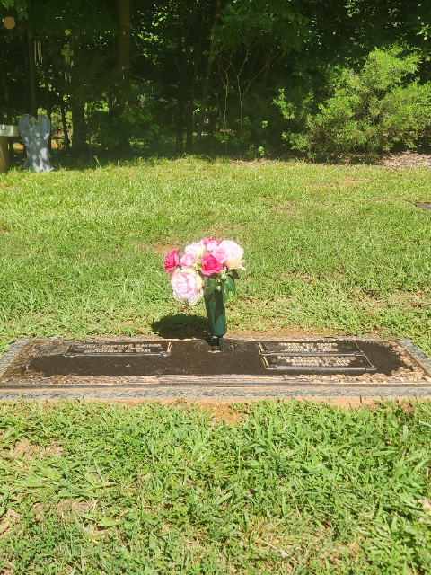 Flower delivery for Terry Fay Casto