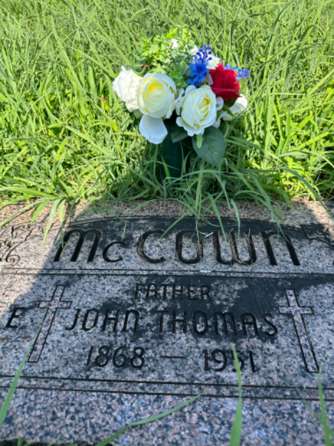 Flower delivery for John Thomas McCown