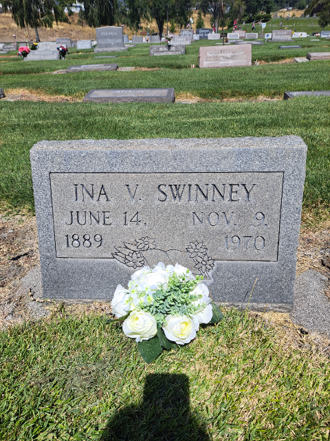 Flower delivery for Ina Victoria Swinney
