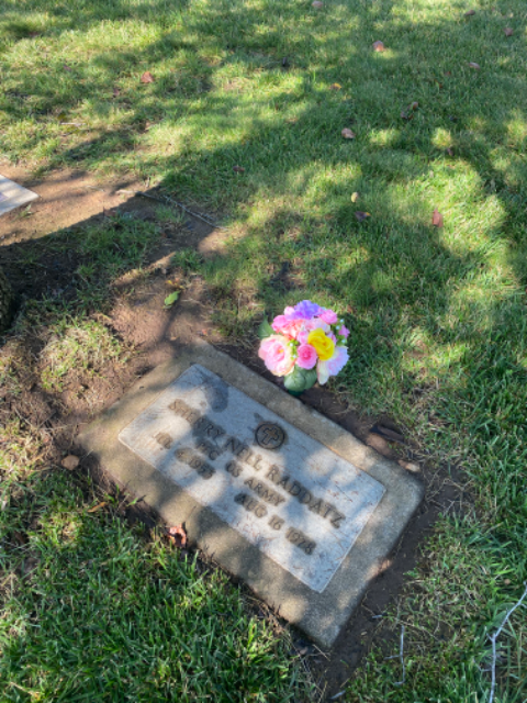 Flower delivery for Sherry Nell Raddatz