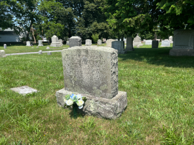 Flower delivery for Robert Moore McGann