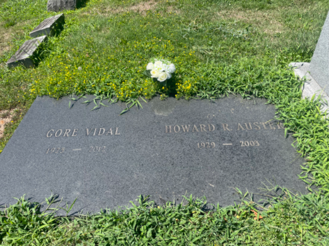 Flower delivery for Gore Vidal