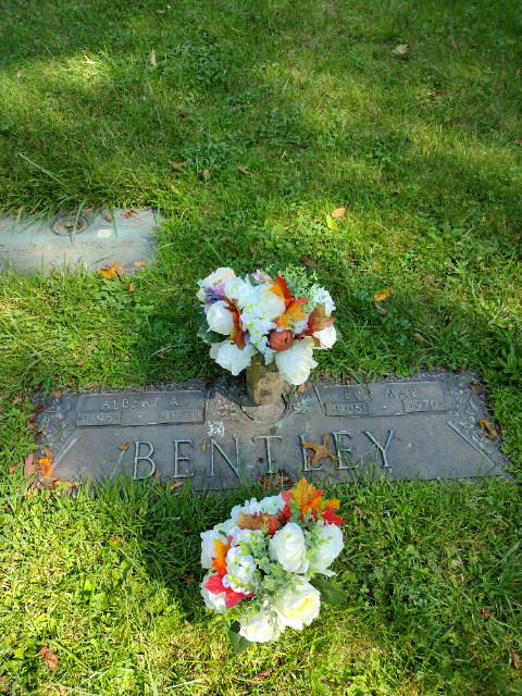 Flower delivery for Eva May Bentley