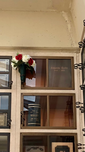 Flower delivery for Amanda L Leeds