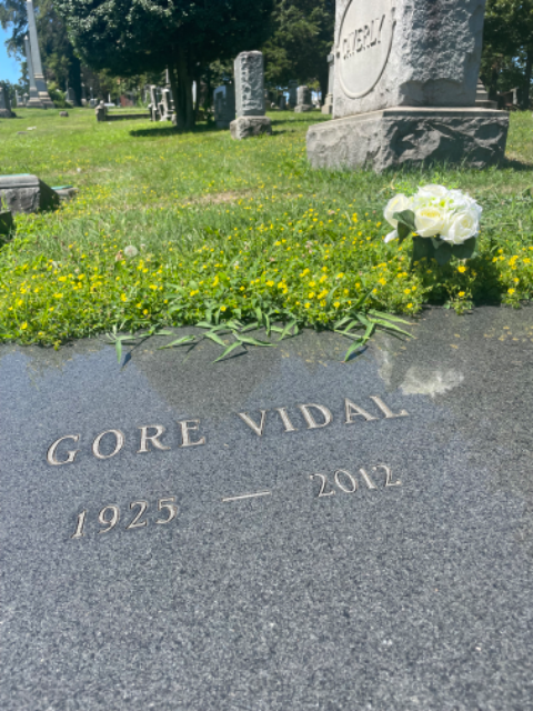 Flower delivery for Gore Vidal