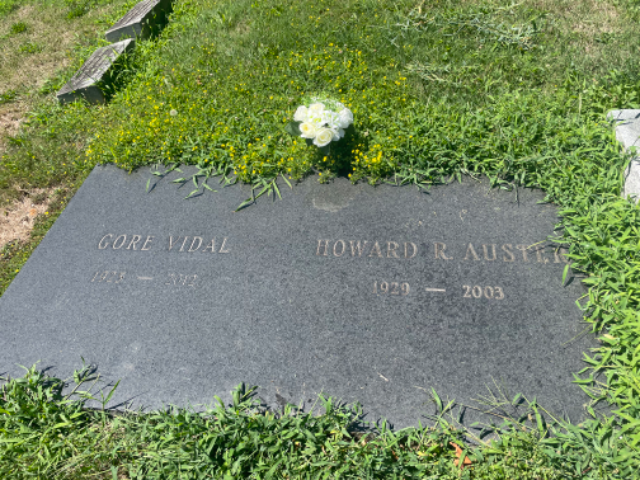 Flower delivery for Gore Vidal