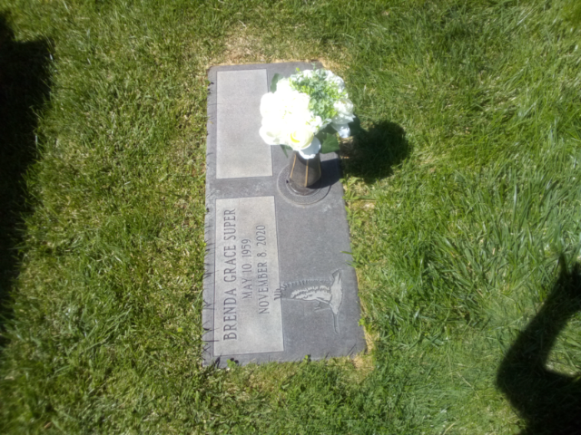 Flower delivery for Brenda Grace Super