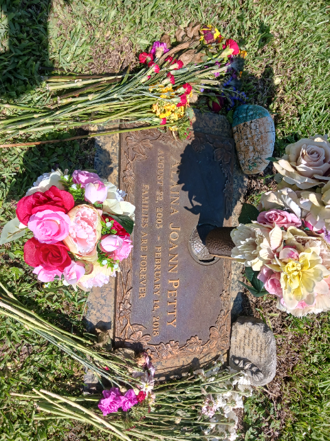 Flower delivery for Alaina Joann Petty