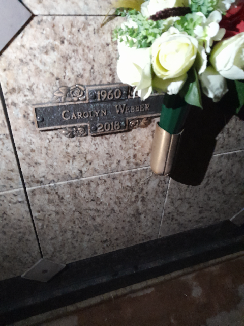 Flower delivery for Carolyn Webber