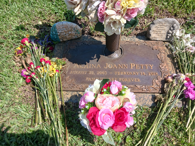 Flower delivery for Alaina Joann Petty