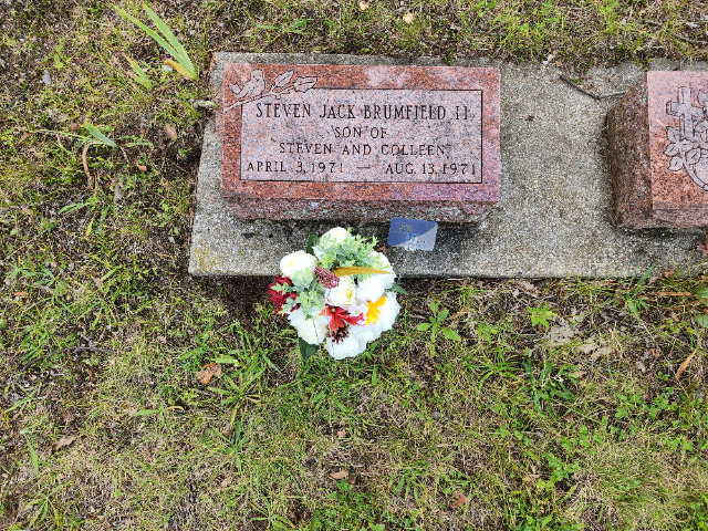 Flower delivery for Steven Jack Brumfield