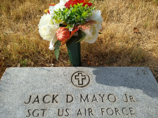 Flower delivery for Jack Duane Mayo