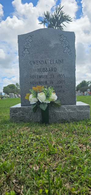 Flower delivery for Gwenda Elaine Hubbard
