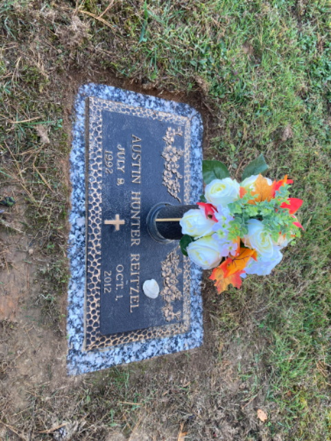 Flower delivery for Austin Hunter Reitzel