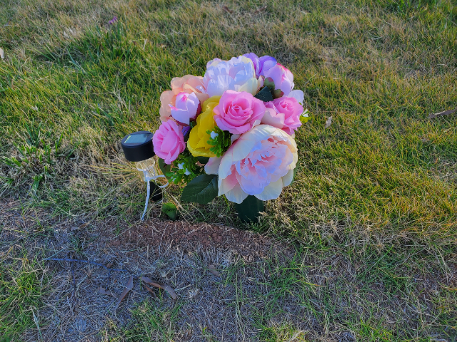 Flower delivery for Willie James Ballard