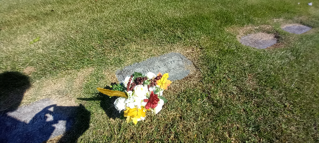 Flower delivery for Danny Earl Rapp