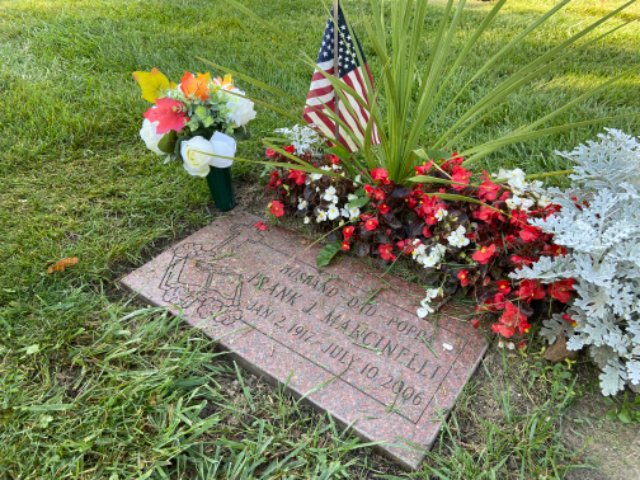 Flower delivery for Frank J Mancinelli