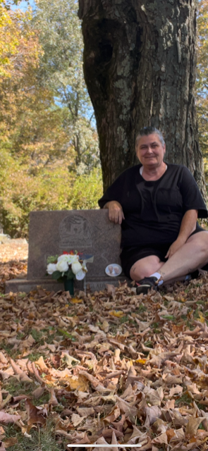 Flower delivery for Gladys Barnes