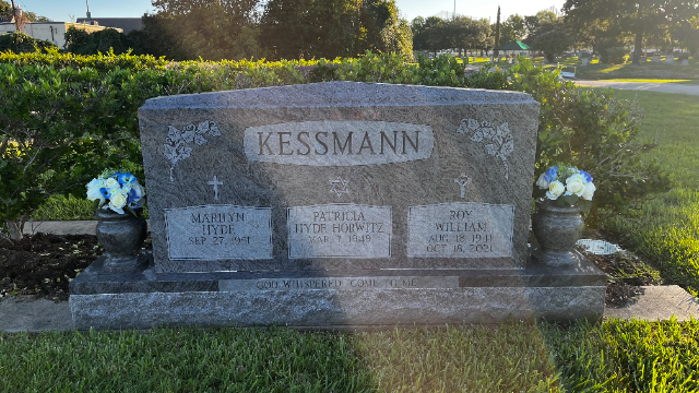 Flower delivery for Roy William Kessmann