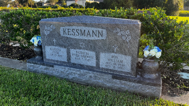 Flower delivery for Roy William Kessmann