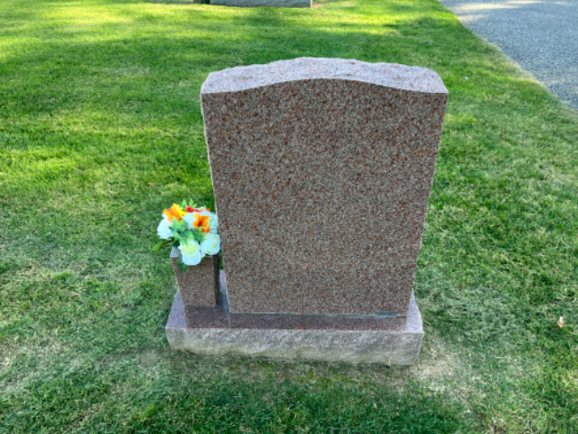 Flower delivery for Sue Seccurro