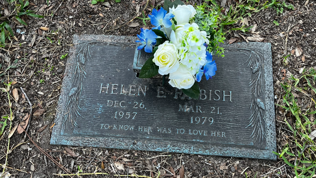 Flower delivery for Helen Esther Faibish