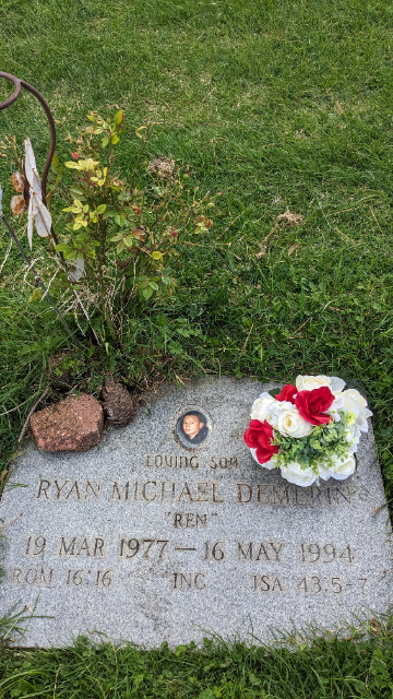 Flower delivery for Ryan Michael Demerin