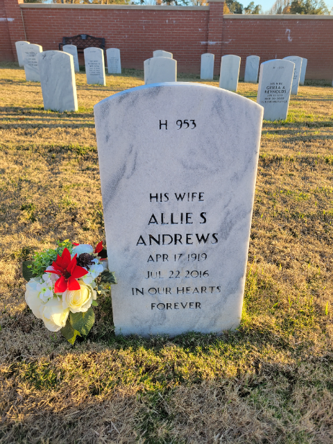 Flower delivery for Stephen Elwood Andrews