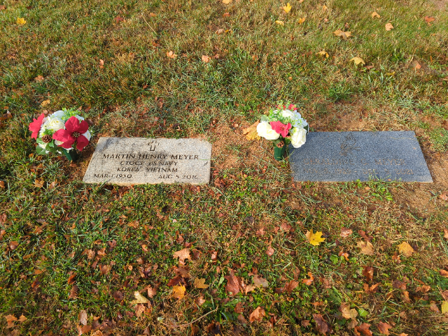 Flower delivery for Geraldine Hine Meyer