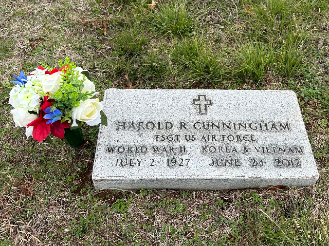 Flower delivery for Harold R Cunningham