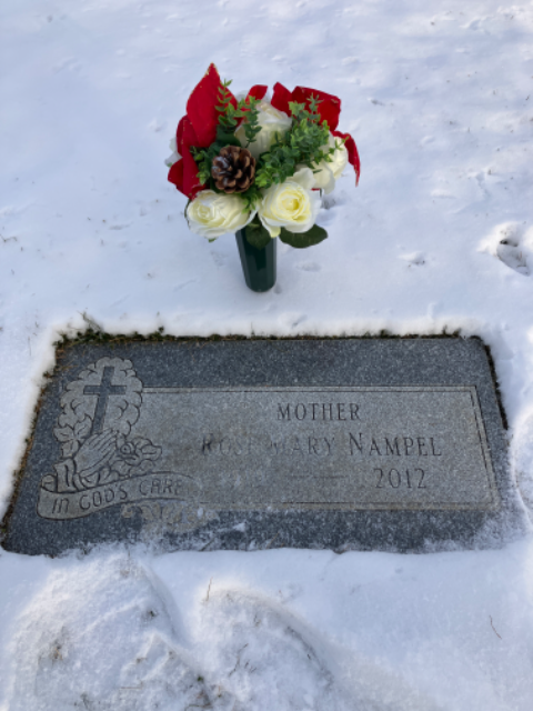Flower delivery for Rose Mary Nampel