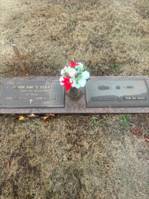 Flower delivery for John and Bobbie Amos/Jo Terry