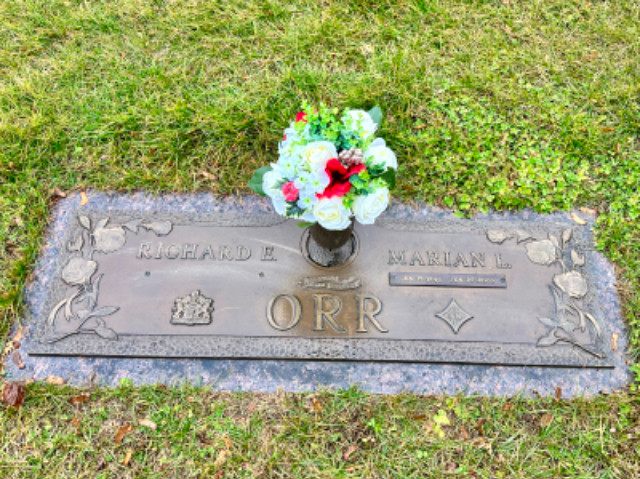 Flower delivery for Marian Lucille Orr