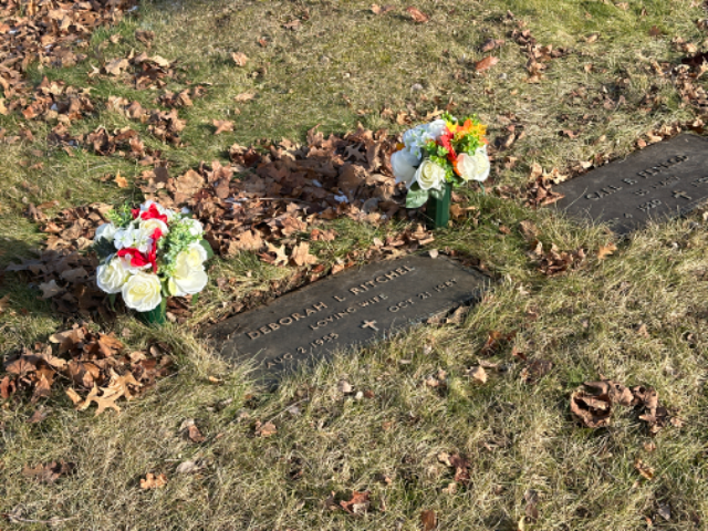 Flower delivery for Deborah L Ritchel