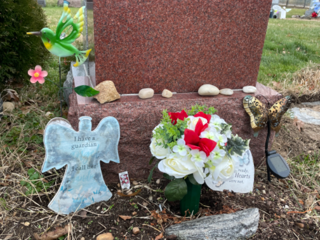 Flower delivery for Theresa Capece Rosen