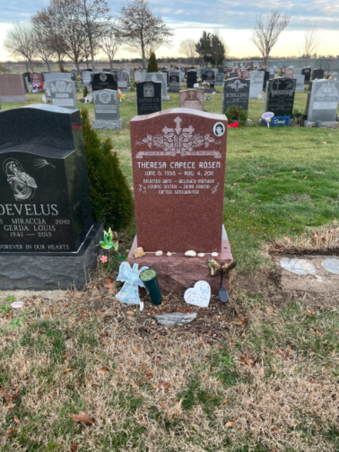 Flower delivery for Theresa Capece Rosen