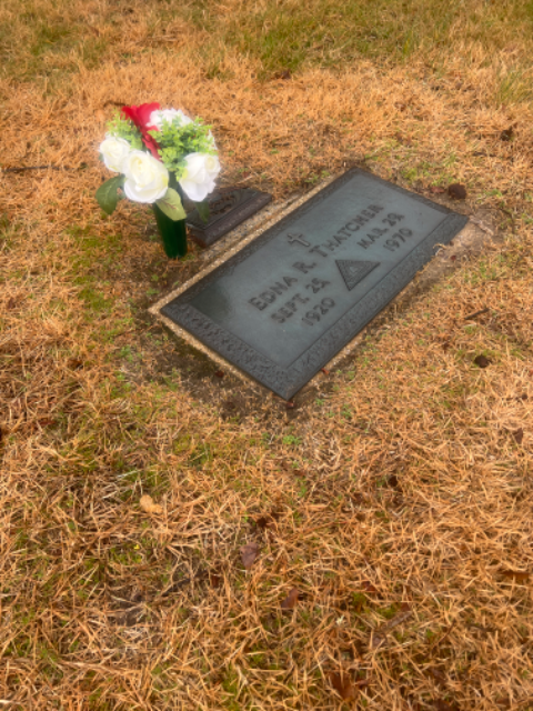 Flower delivery for Edna Frances Thatcher