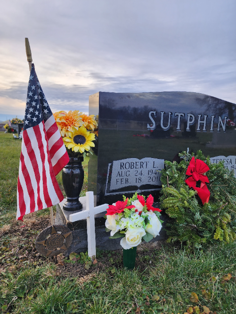 Flower delivery for ROBERT L SUTPHIN