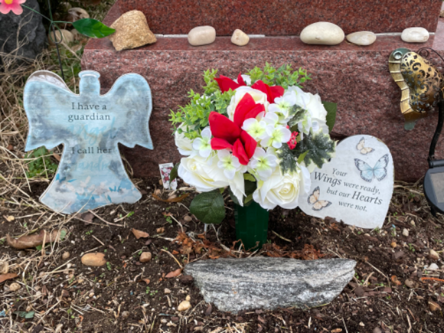 Flower delivery for Theresa Capece Rosen