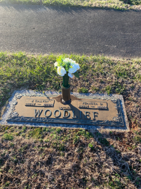 Flower delivery for James Calvin & Ruby Juanita Mother’s Maiden – Dickerson Woodlief